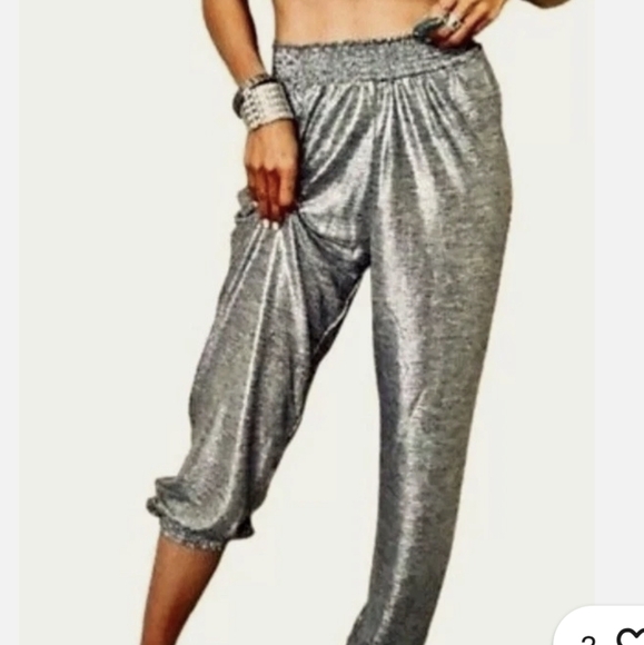 Anthropologie Pants - ANTHROPOLOGIE Gillian Shimmer Jogger Womens Sz Medium Silver Metallic Pants